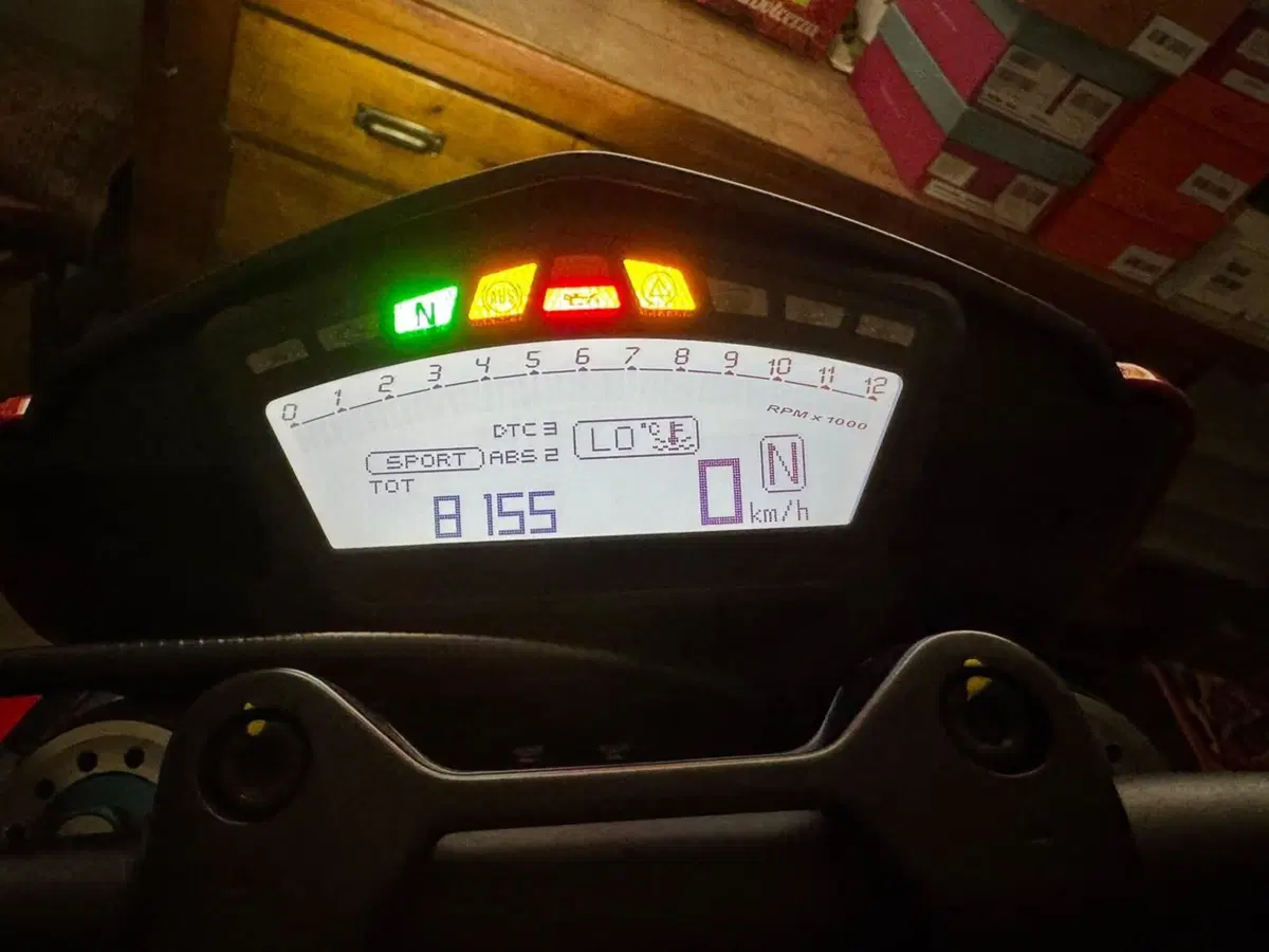 Ducati Hypermotard 939 SP (2016 - 18) (9)