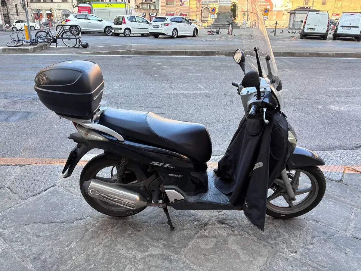 Honda SH 150 (2000 - 06) (3)