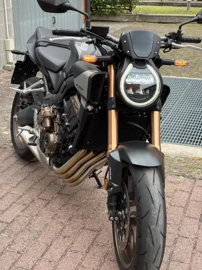 Honda CB 650 R E-Clutch (2024 - 26) usata