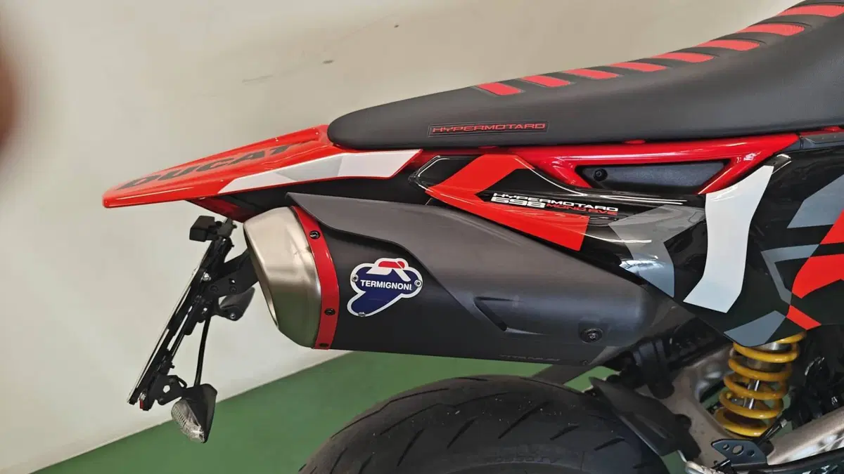 Ducati Hypermotard 698 Mono RVE (2024 - 26) (5)