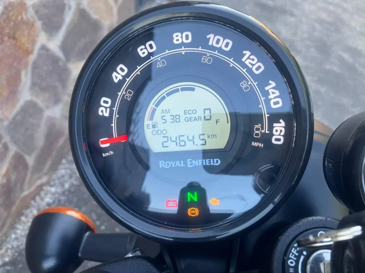 Royal Enfield HNTR 350 (2022 - 26) (5)