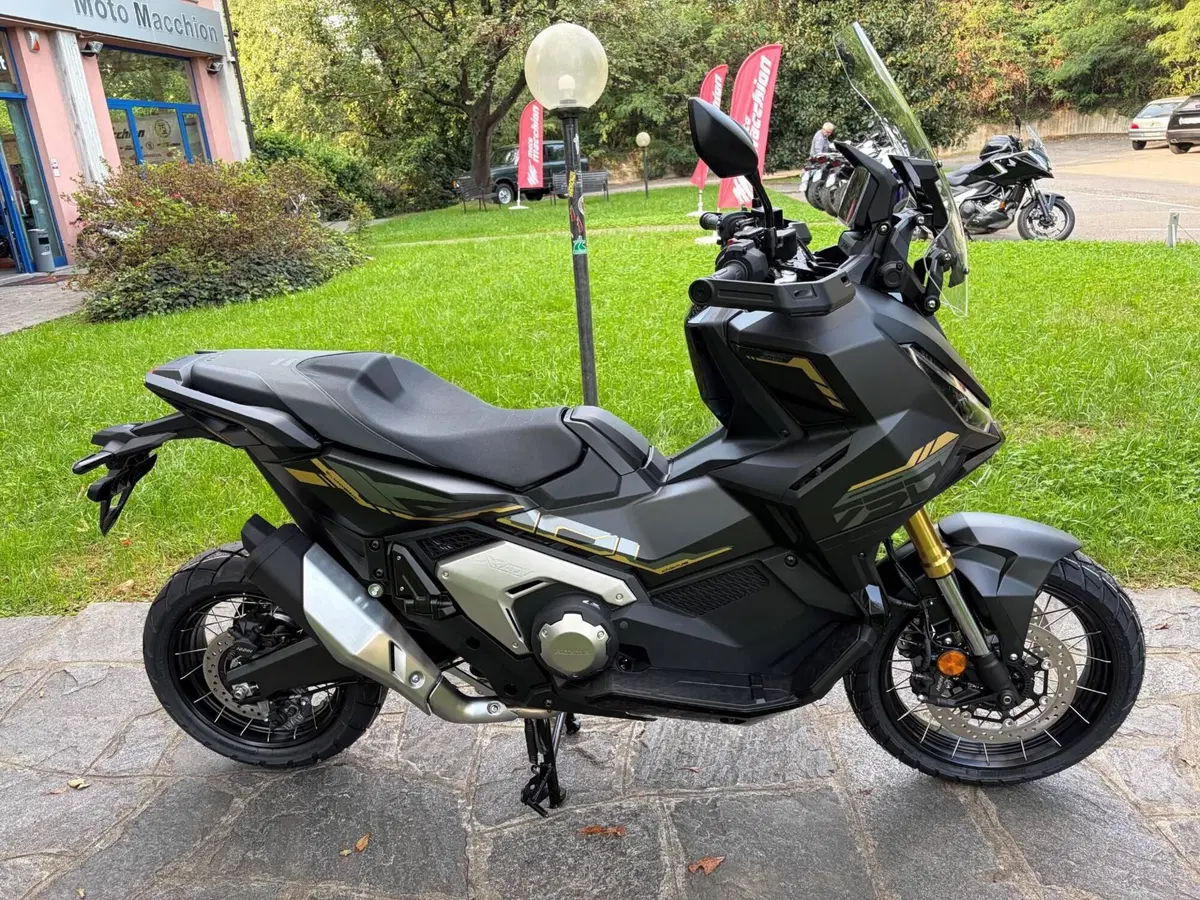 Honda X-ADV 750 Special Edition (2026 - 27) (6)