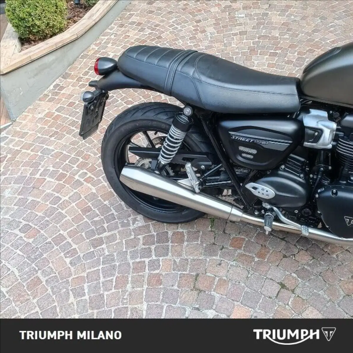 Triumph Street Twin 900 (2021 - 22) (2)