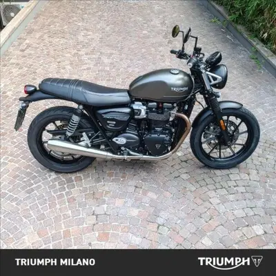 Triumph Street Twin 900 (2021 - 22) usata