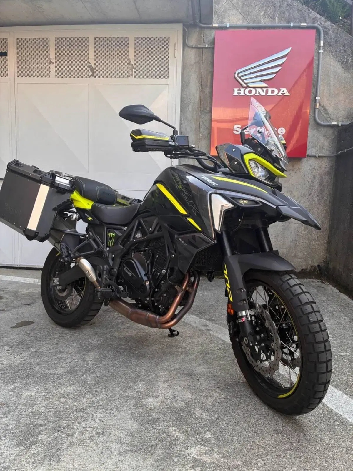 Benelli TRK 702X (2023 - 25)