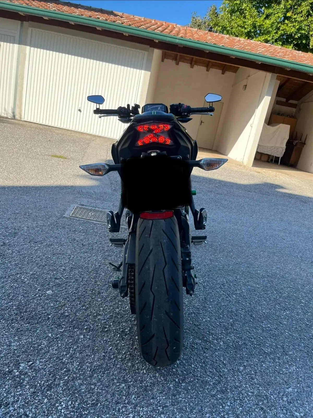 Kawasaki Z 650 (2021 - 24) (3)