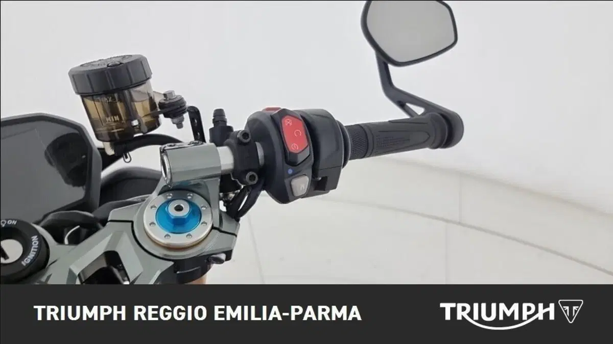 Triumph Street Triple 765 RX (2026) (10)