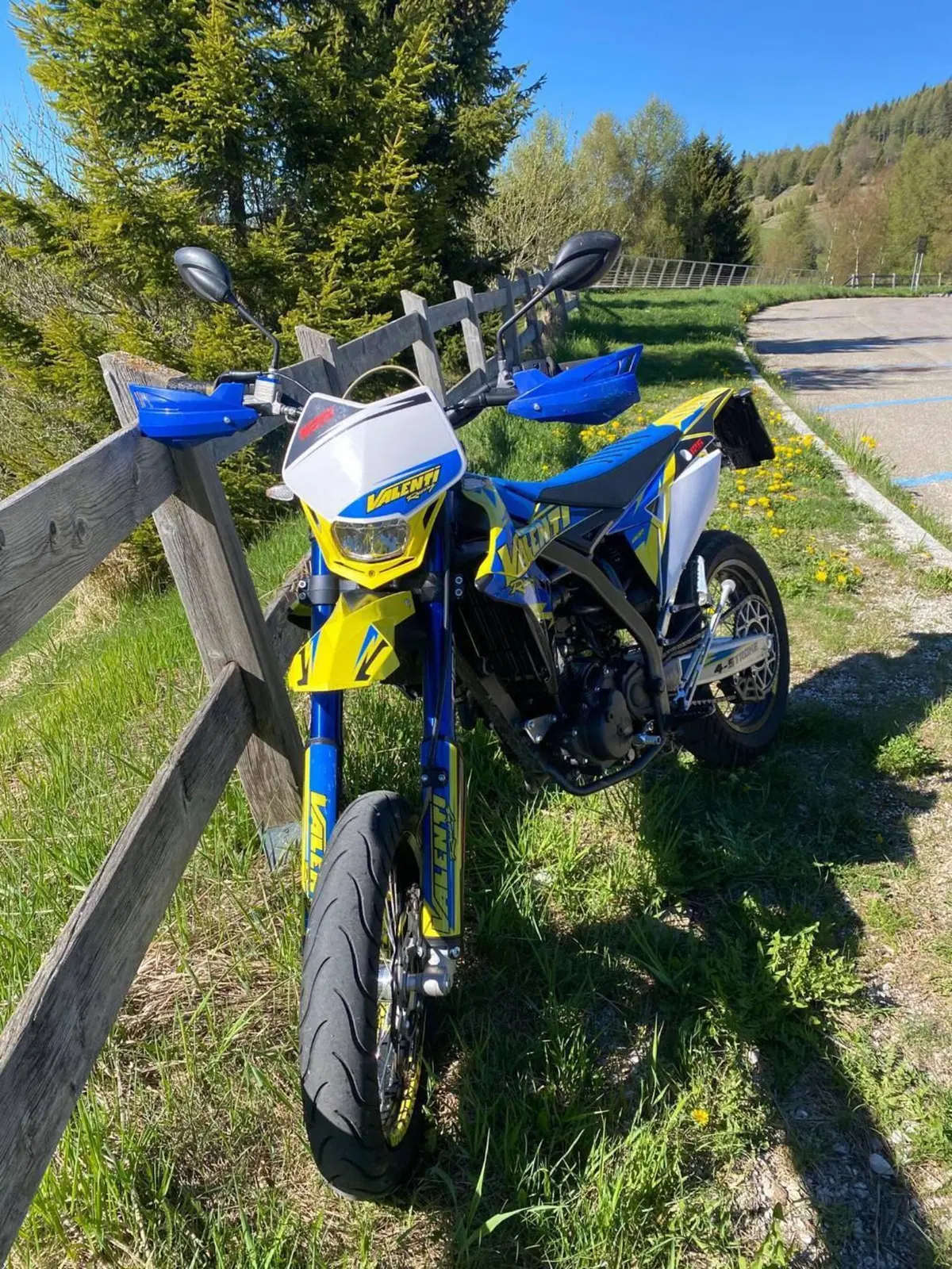 Valenti Racing SM 125 Z (2023 - 26) (3)