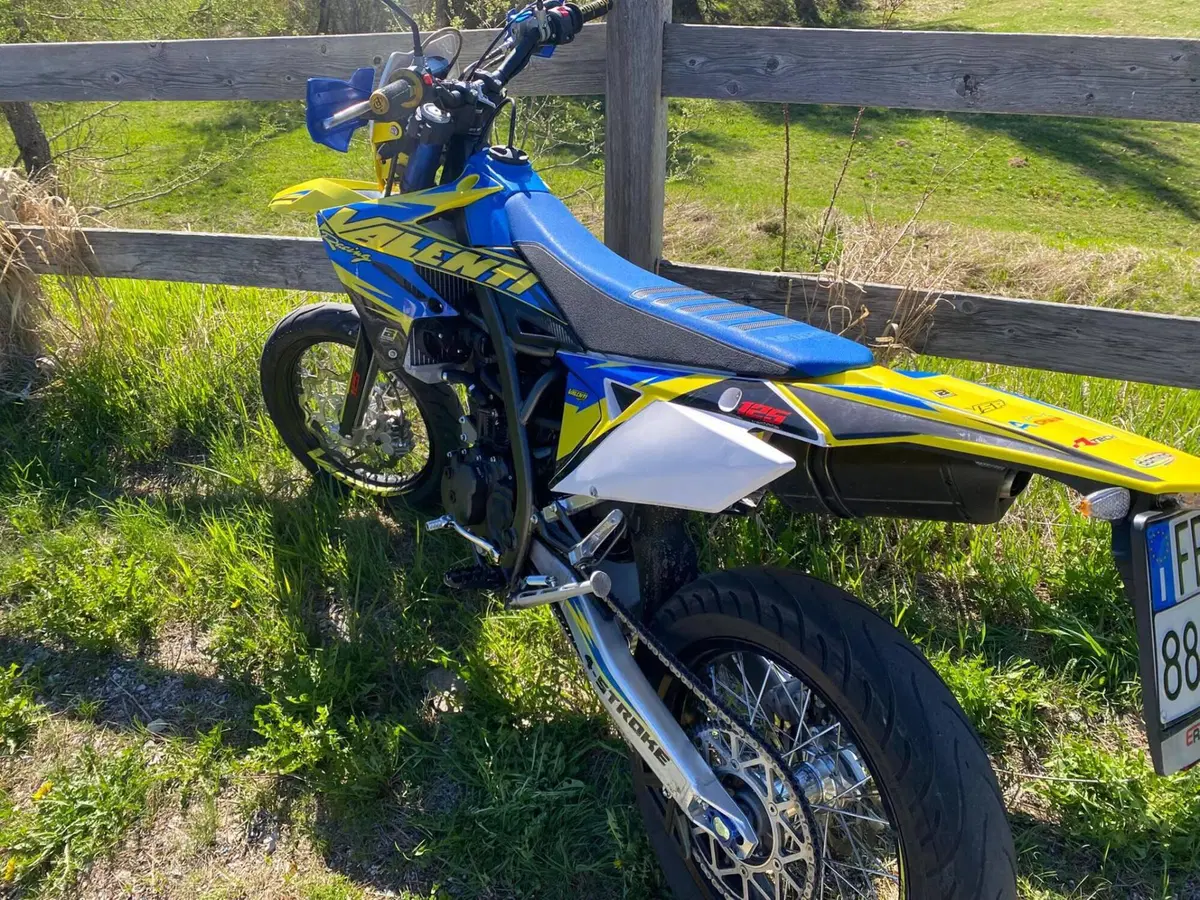 Valenti Racing SM 125 Z (2023 - 26) (4)