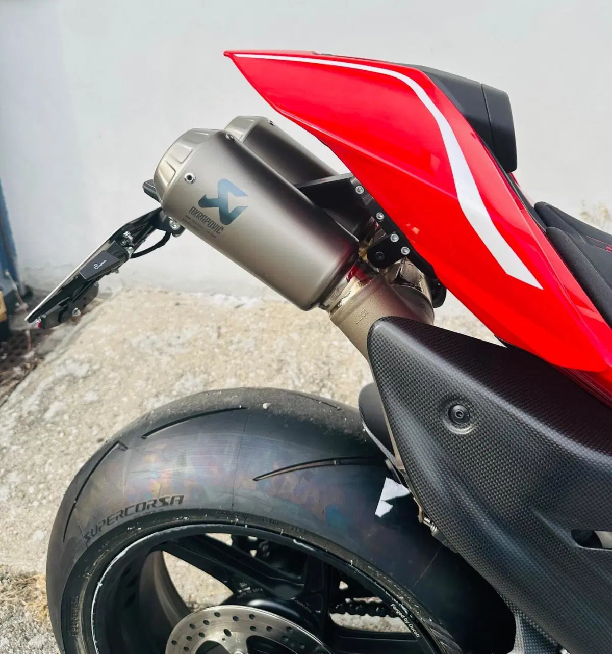 Ducati Panigale V4 R (2026) (7)