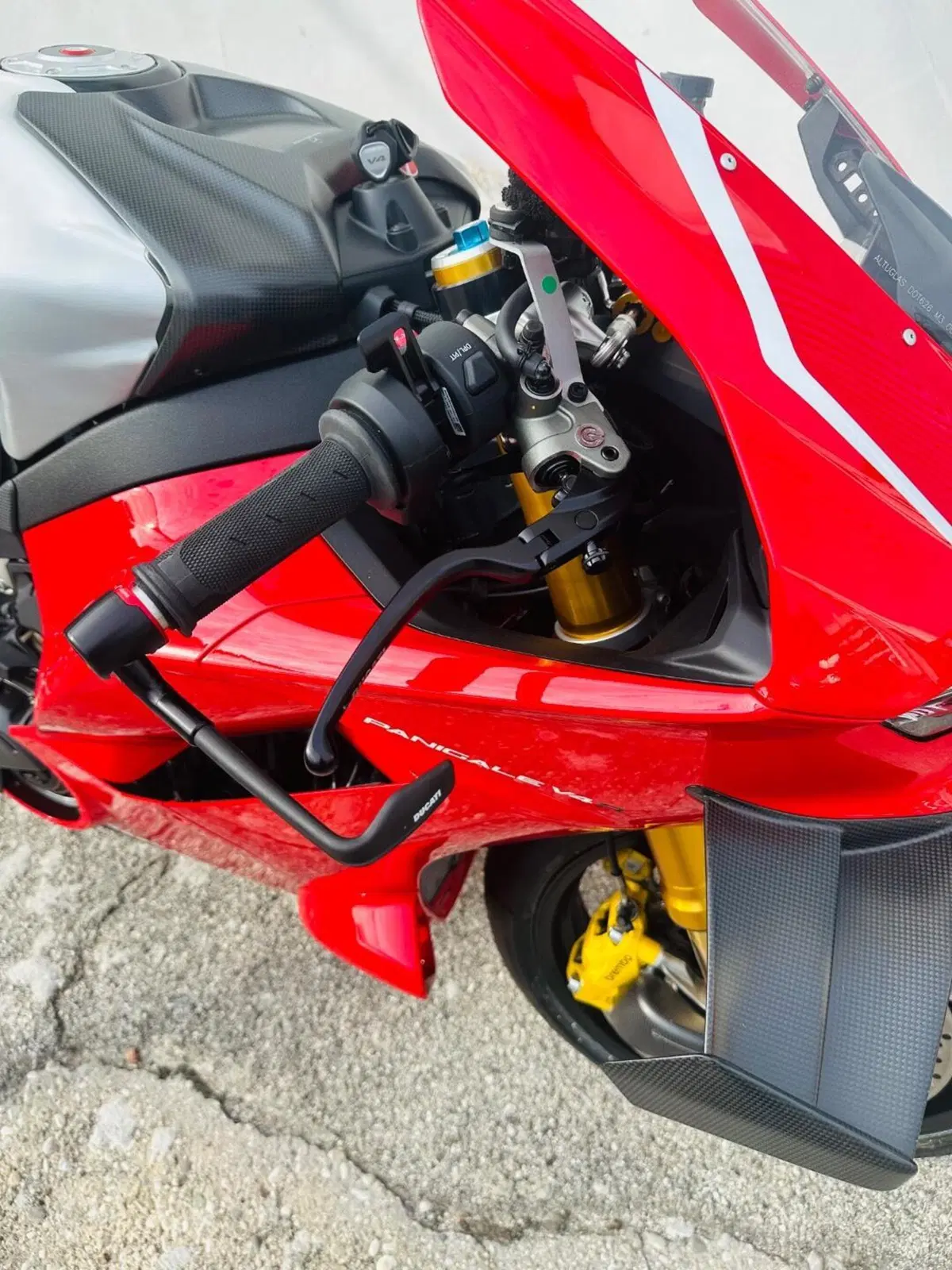 Ducati Panigale V4 R (2026) (10)