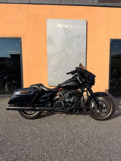 Harley-Davidson Street Glide ST (2022 - 23) usata