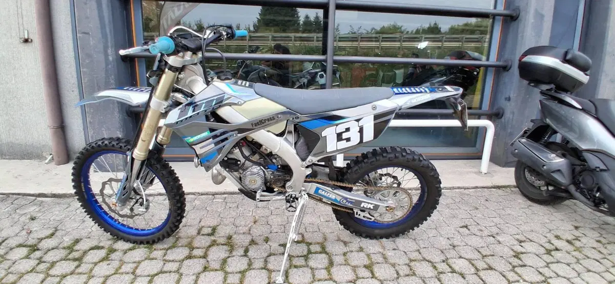 Tm Moto EN 125 ES Fi 2T (2026) (2)