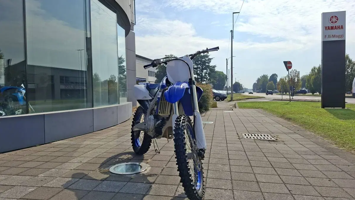 Yamaha YZ 450 F (2019) (3)