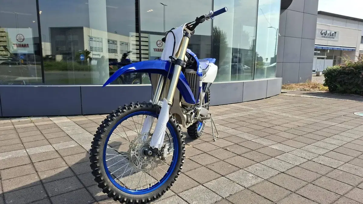 Yamaha YZ 450 F (2019) (4)