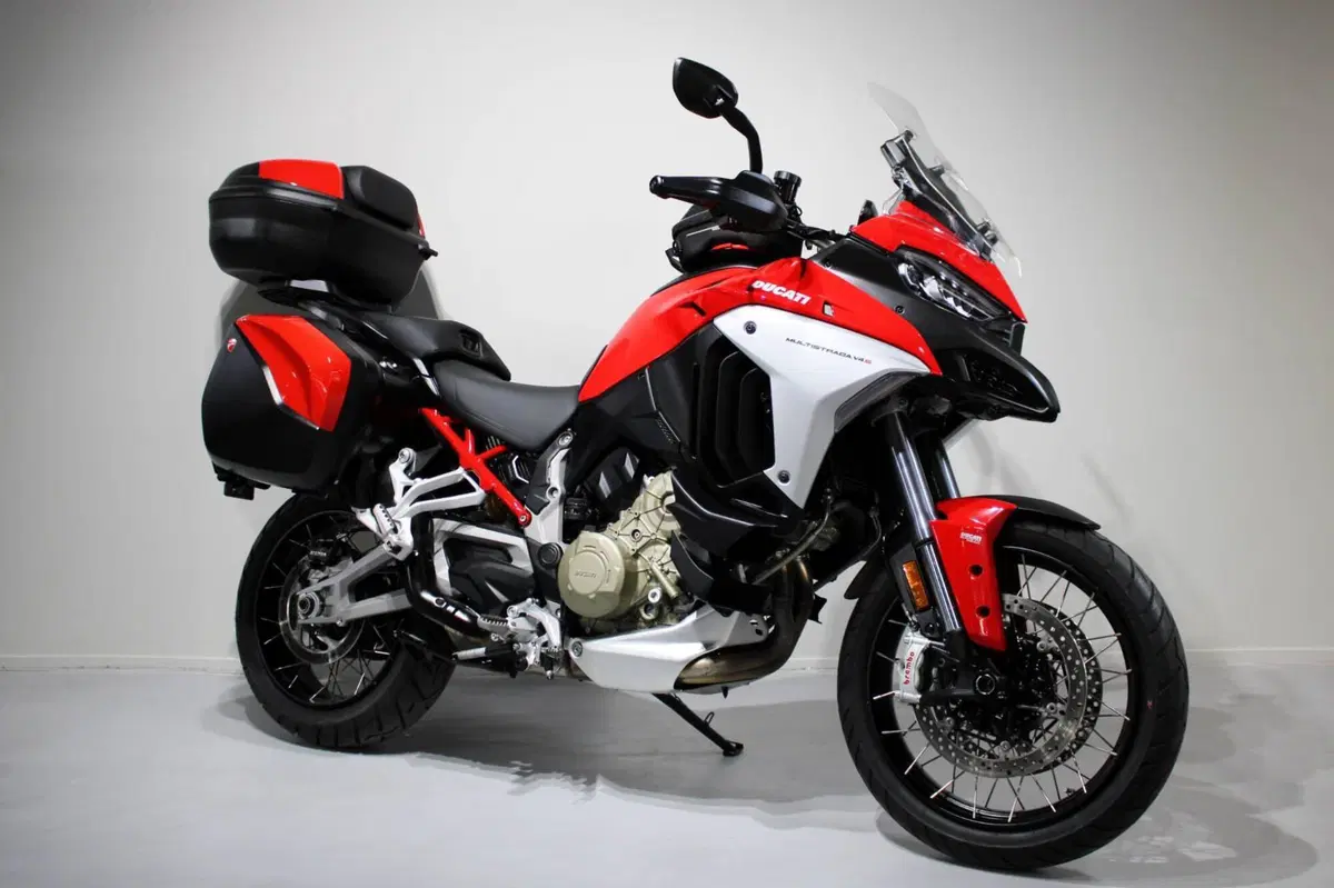 Ducati Multistrada V4 S (2021 - 24) (2)