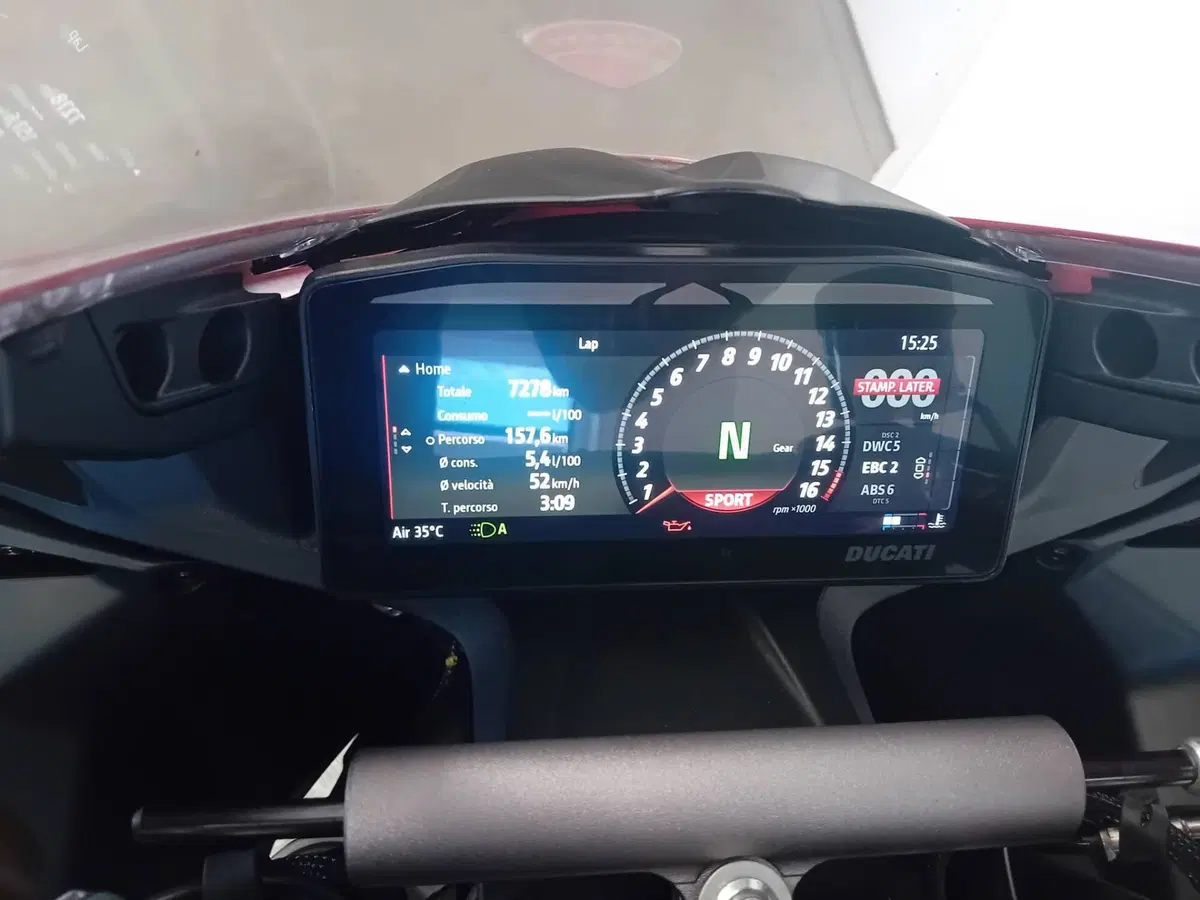 Ducati Panigale V4 (2025 - 26) (3)