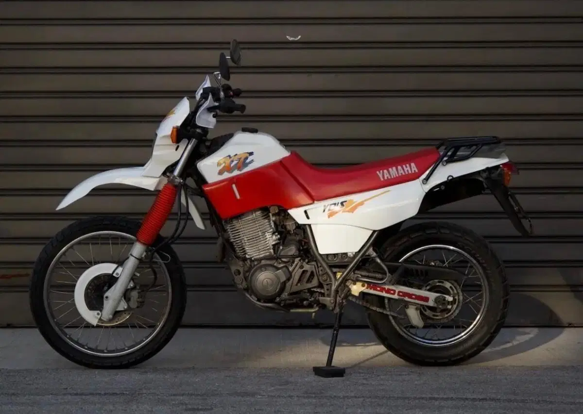 Yamaha XT 600 e (4)
