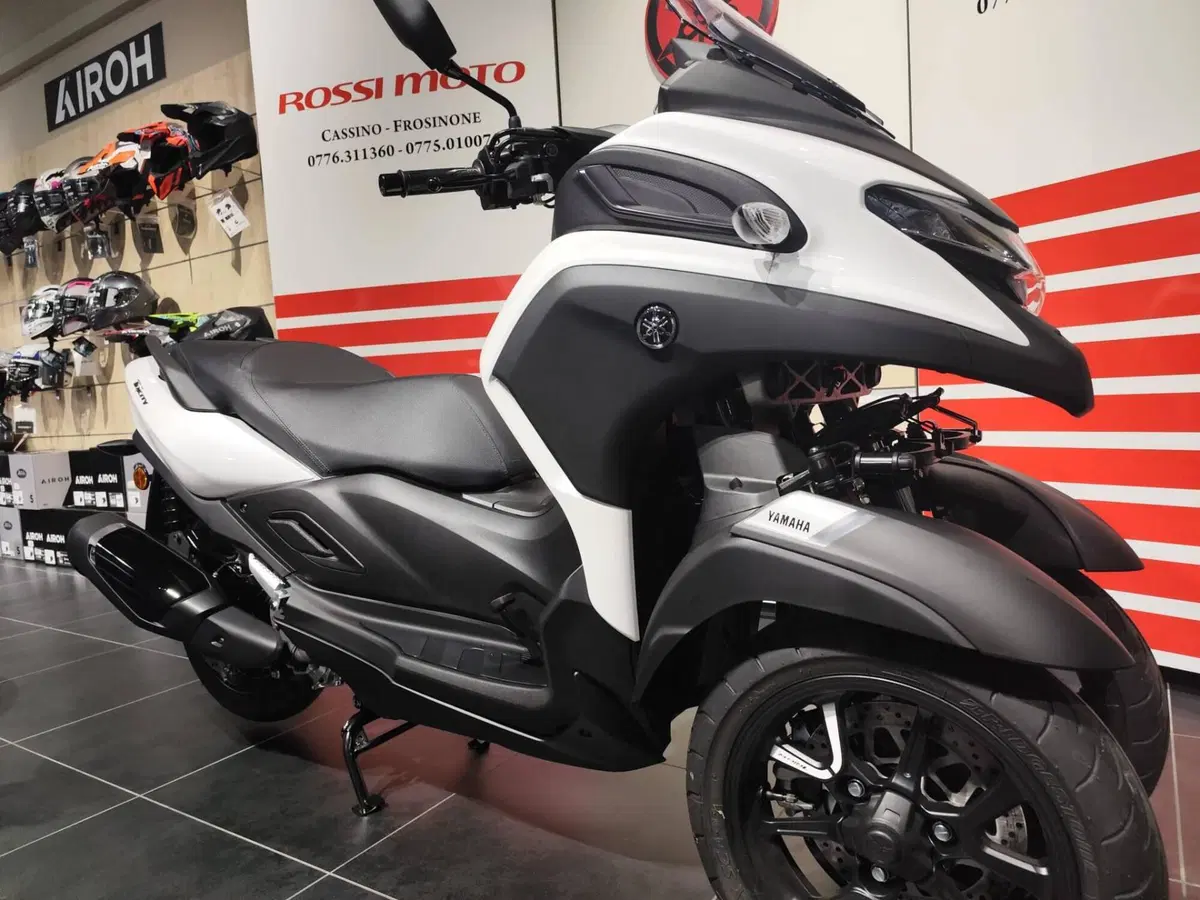 Yamaha Tricity 300 (2025 - 26) (3)