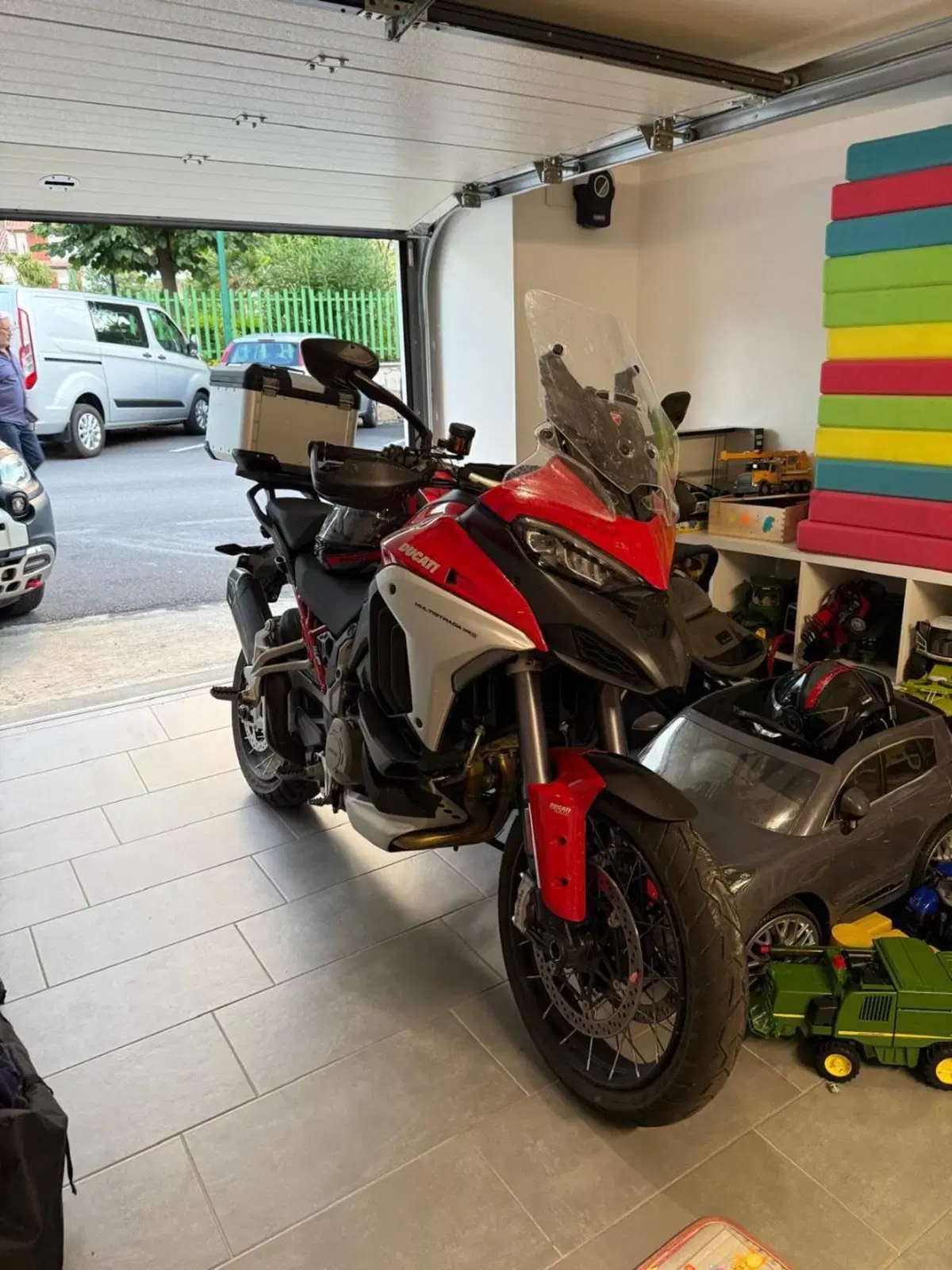 Ducati Multistrada V4 S (2021 - 24) (2)