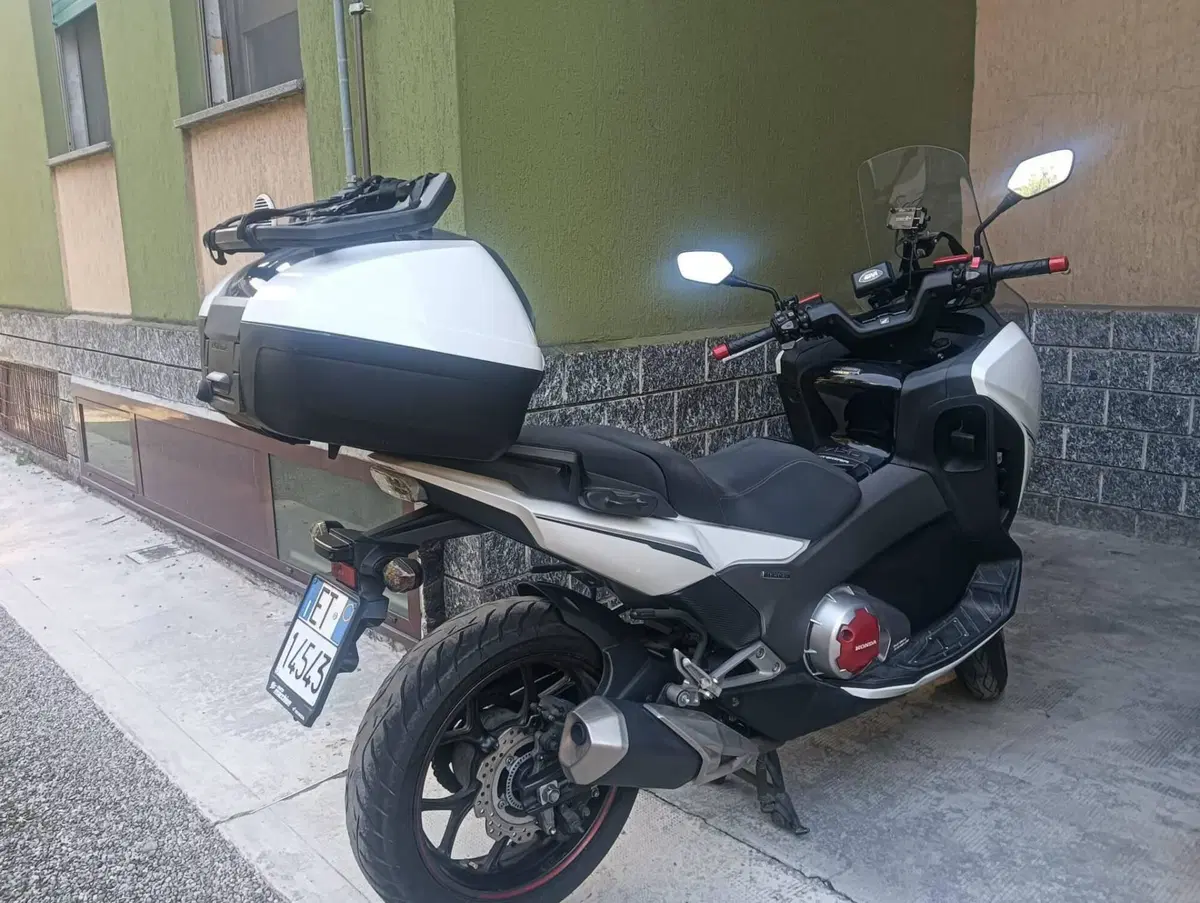 Honda Integra 750 DCT Sport (2018 - 20) (7)