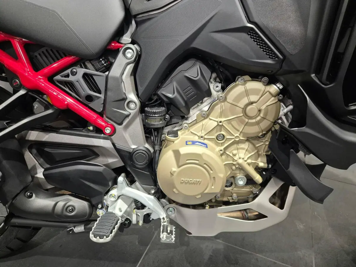 Ducati Multistrada V4 Rally (2026) (8)