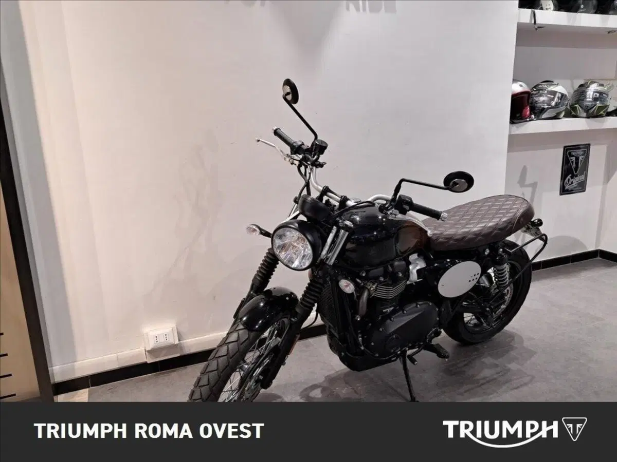 Triumph Scrambler 900 Stealth Edition (2024) (9)