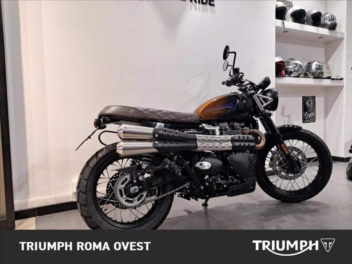 Triumph Scrambler 900 Stealth Edition (2024) (4)