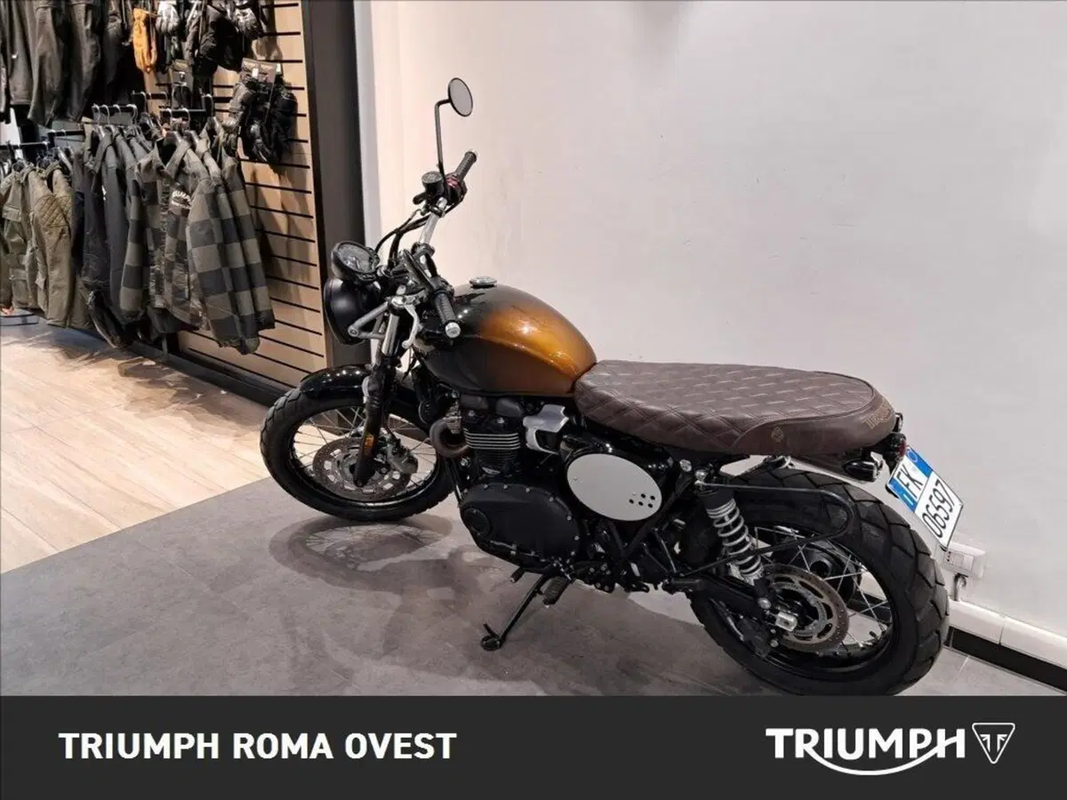 Triumph Scrambler 900 Stealth Edition (2024) (11)
