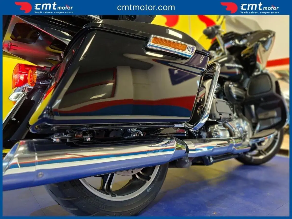 Harley-Davidson 114 Road Glide Limited (2020) - FLTRK (3)