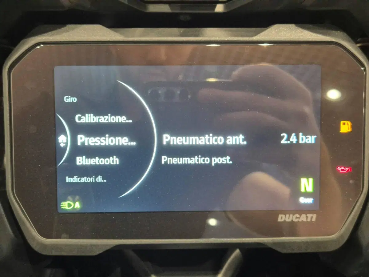 Ducati Multistrada V4 S Grand Tour (2024) (19)