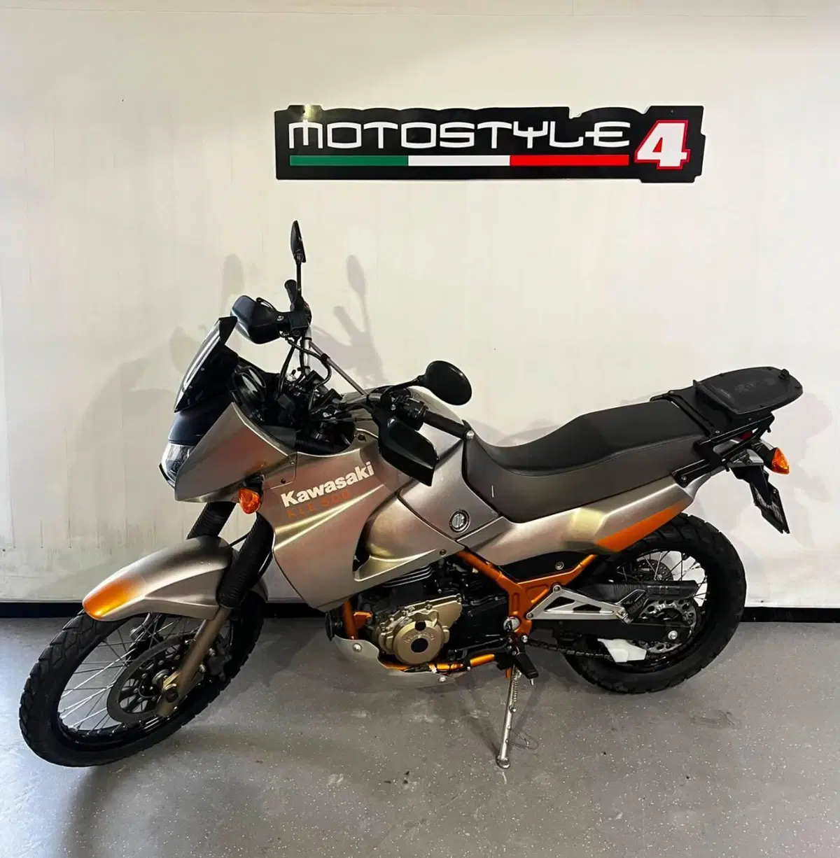 Kawasaki KLE 500 (2005 - 06) (2)