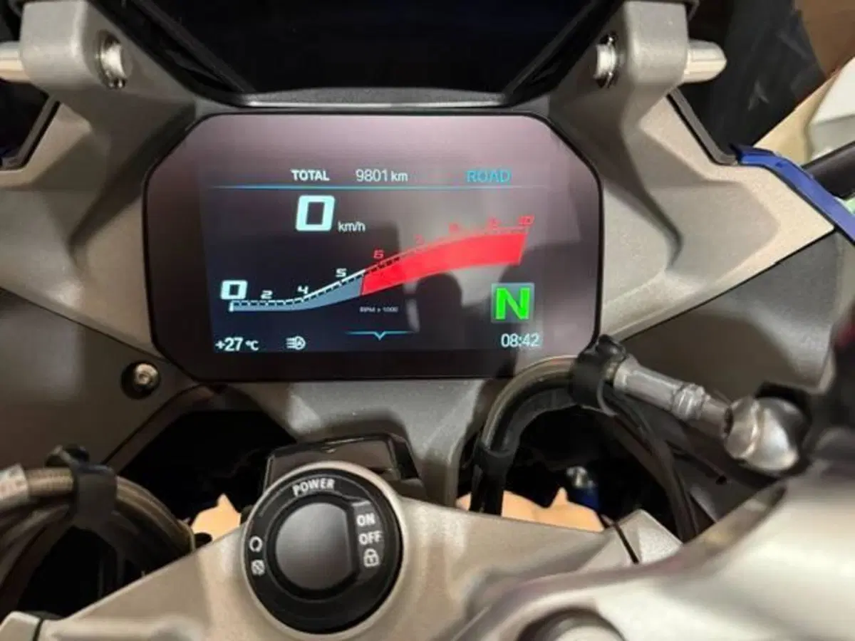 Bmw R 1250 RS (2021 - 25) (2)