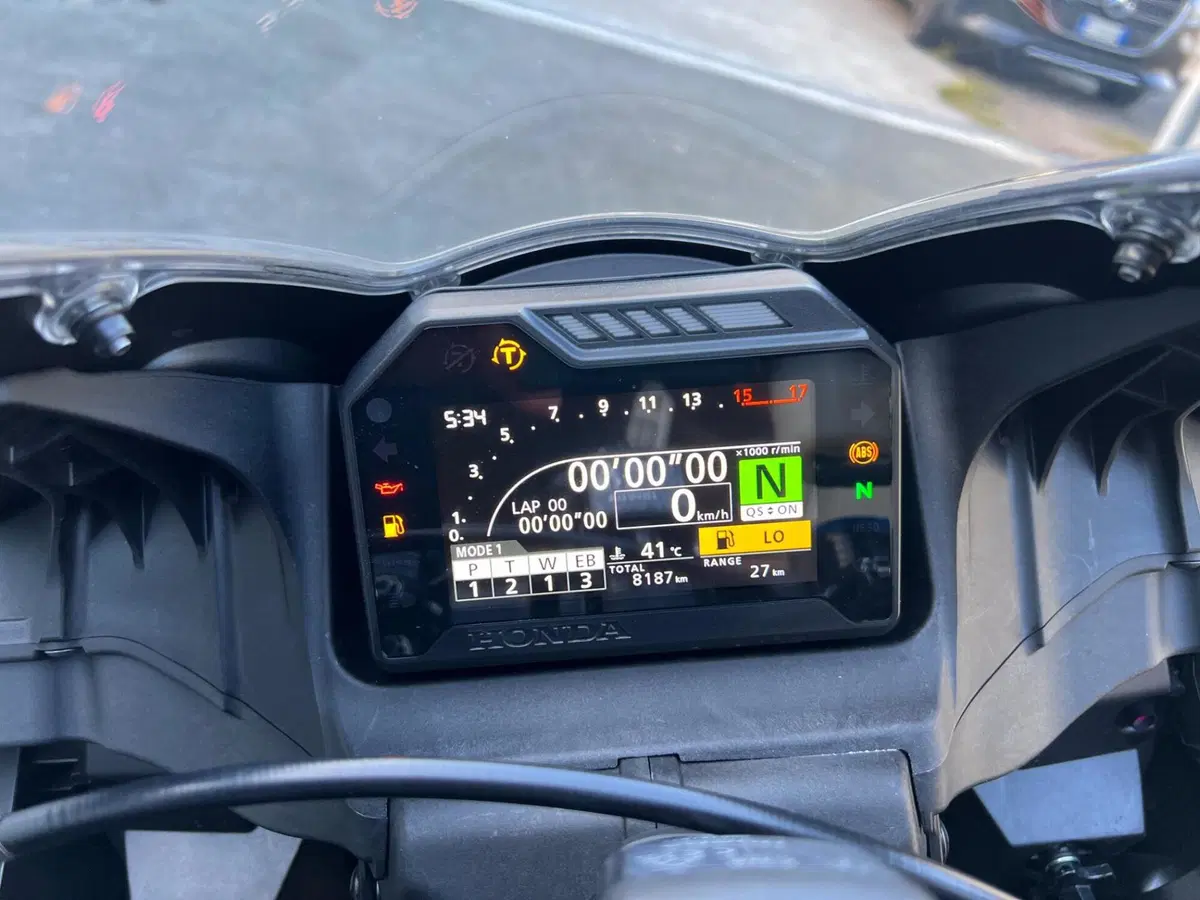 Honda CBR 600 RR (2024 - 26) (6)