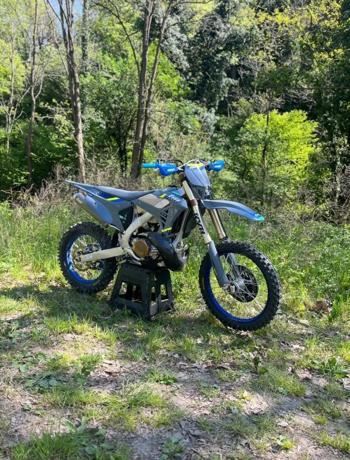 Tm Moto EN 300 Fi ES 2T TM Corse (2026) (5)