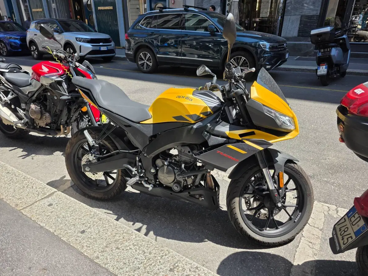 Aprilia Tuono 125 (2025 - 26) (2)