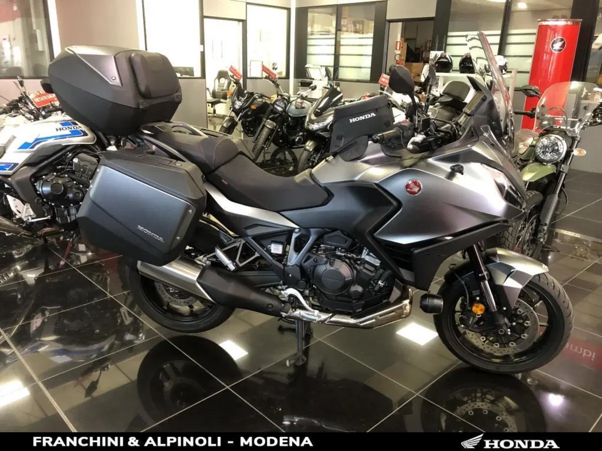 Honda NT 1100 Travel (2022 - 24) (8)