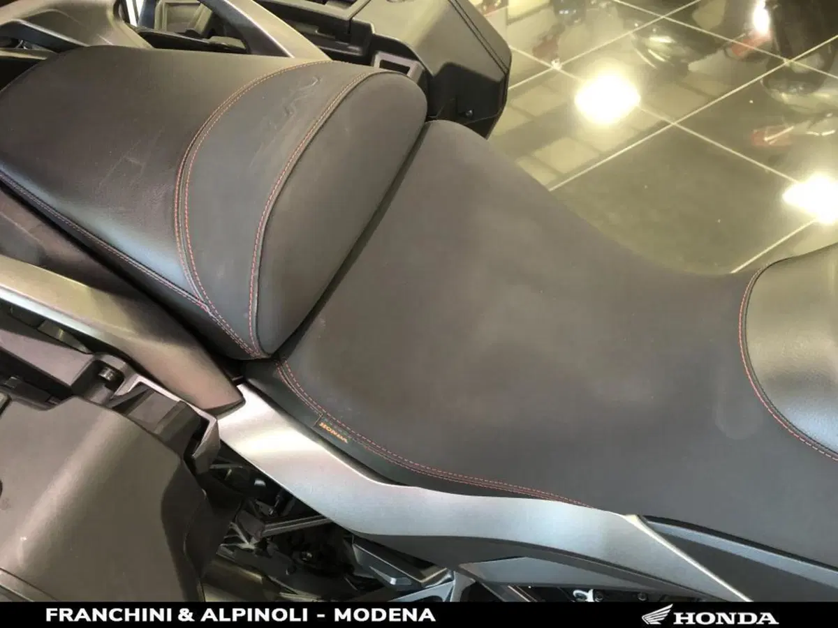 Honda NT 1100 Travel (2022 - 24) (15)
