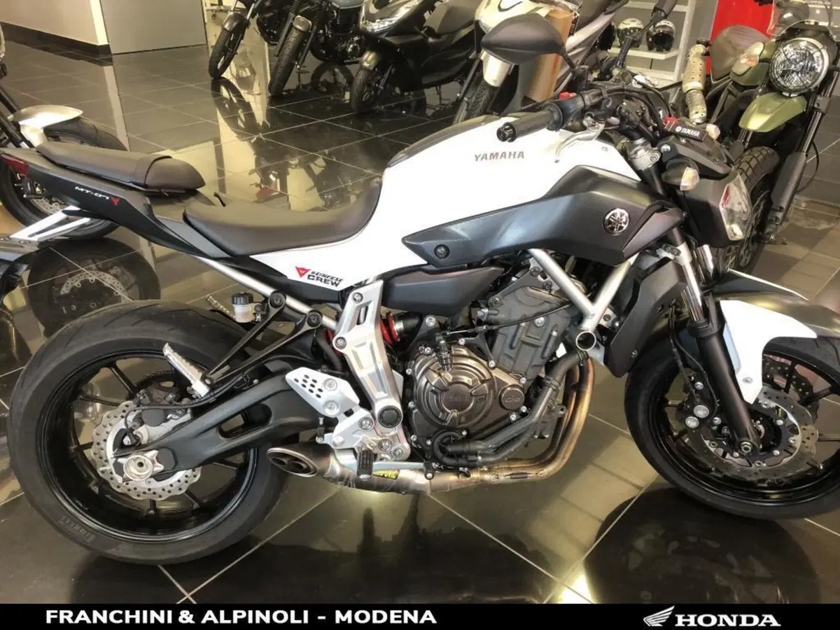 Yamaha MT-07 (2014 - 16) (3)