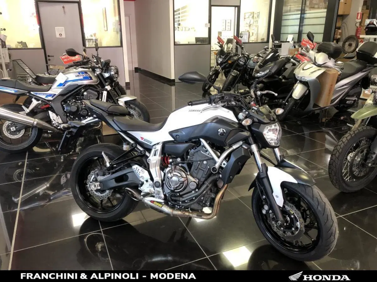 Yamaha MT-07 (2014 - 16) (5)