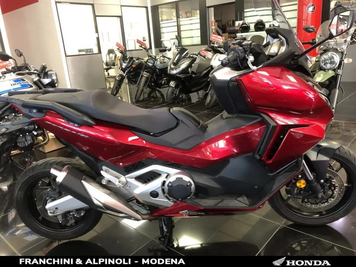 Honda Forza 750 DCT (2021 - 24) (10)