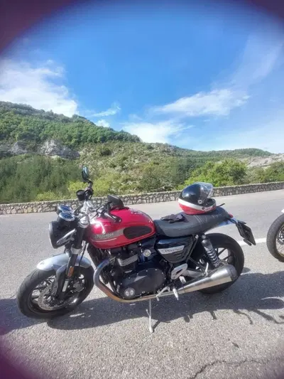 Triumph Speed Twin 1200 (2021 - 24) usata