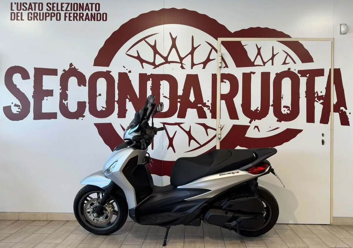 Piaggio Beverly 400 S ABS-ASR (2021 - 24) (4)