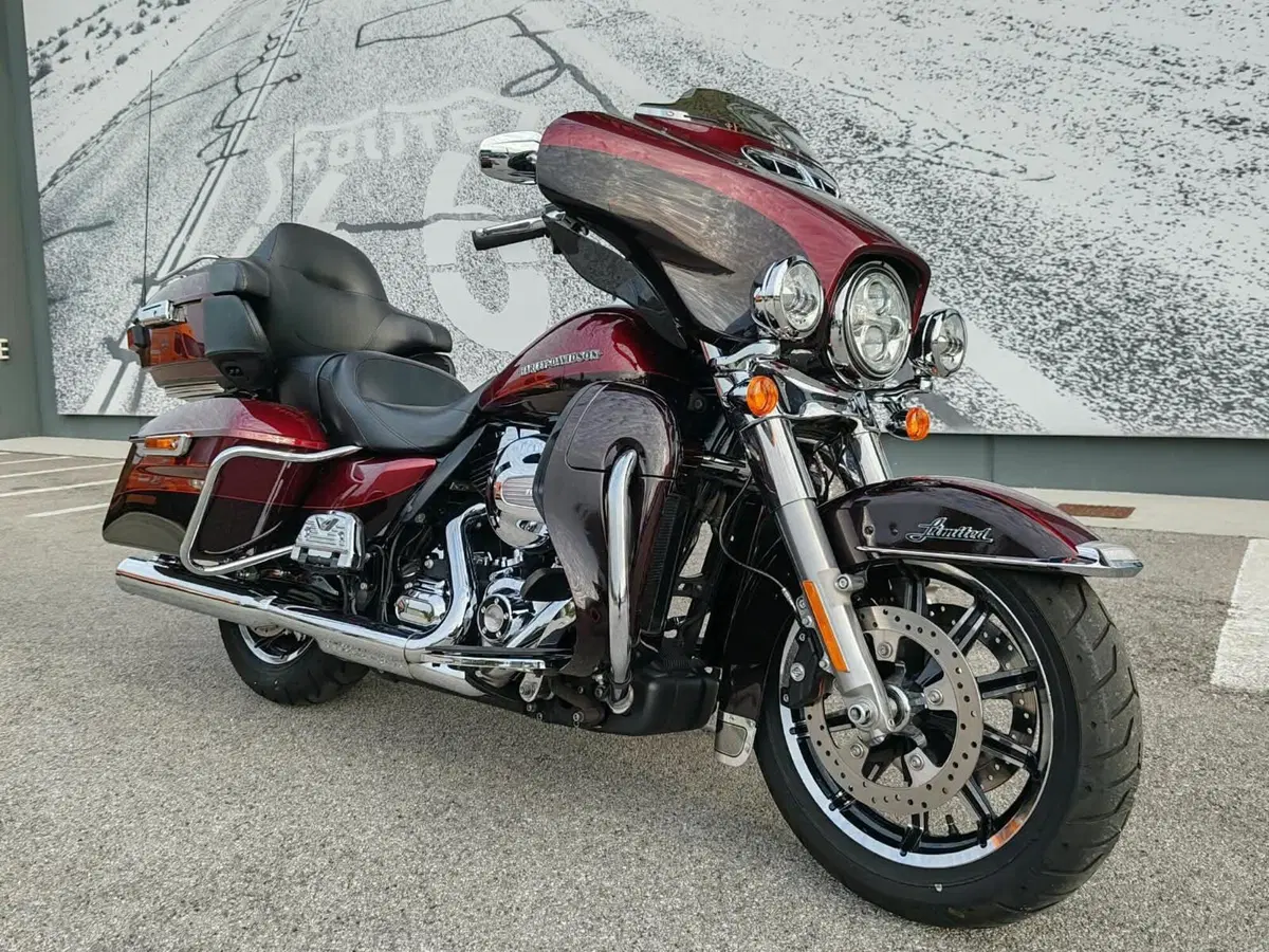 Harley-Davidson 1690 Electra Glide Ultra Limited (2014 - 15) - FLHTK (3)