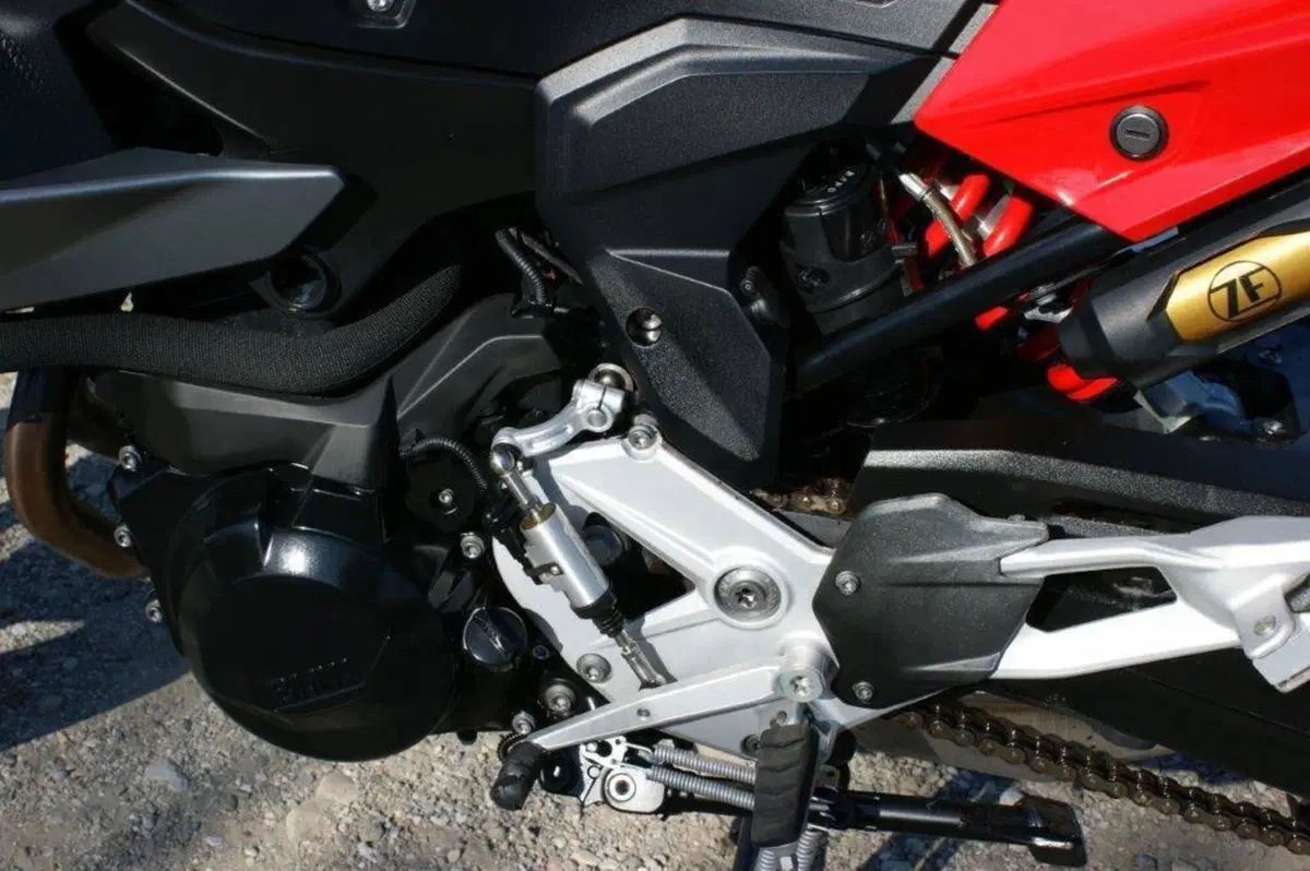 Bmw F 900 XR (2020 - 24) (3)