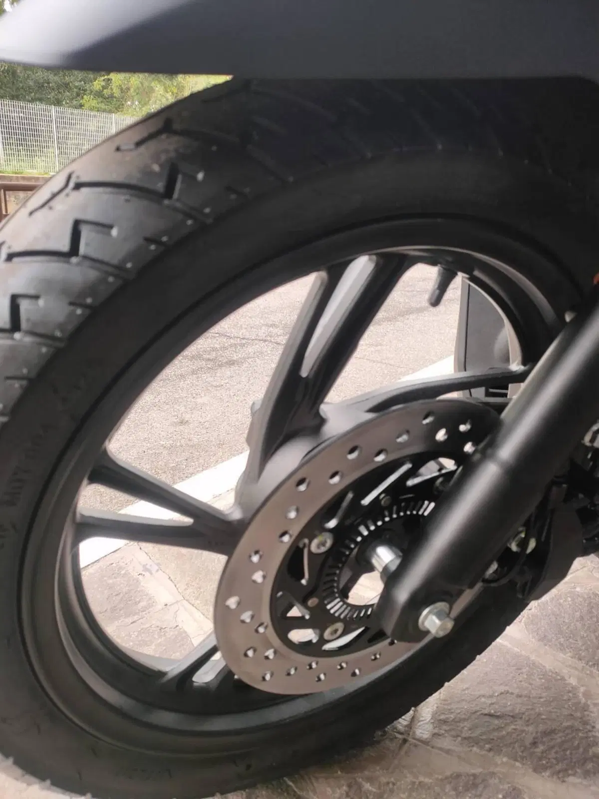 TNT XCR 125 (2025 - 26) (4)
