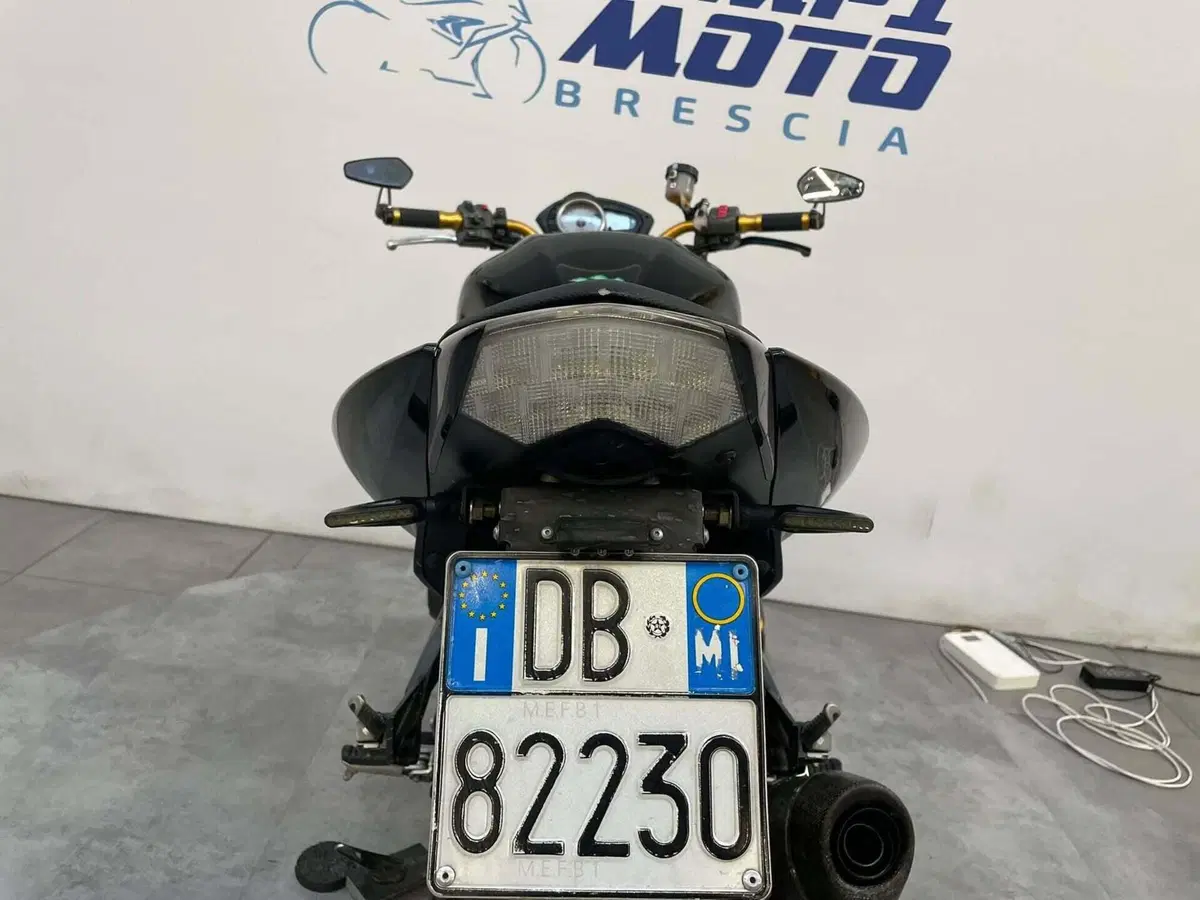 Kawasaki Z 750 (2007 - 14) (10)