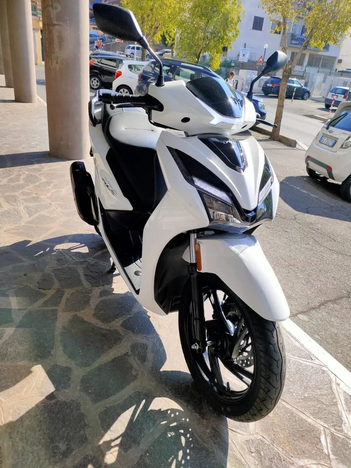 TNT XCS 125 (2026) (2)