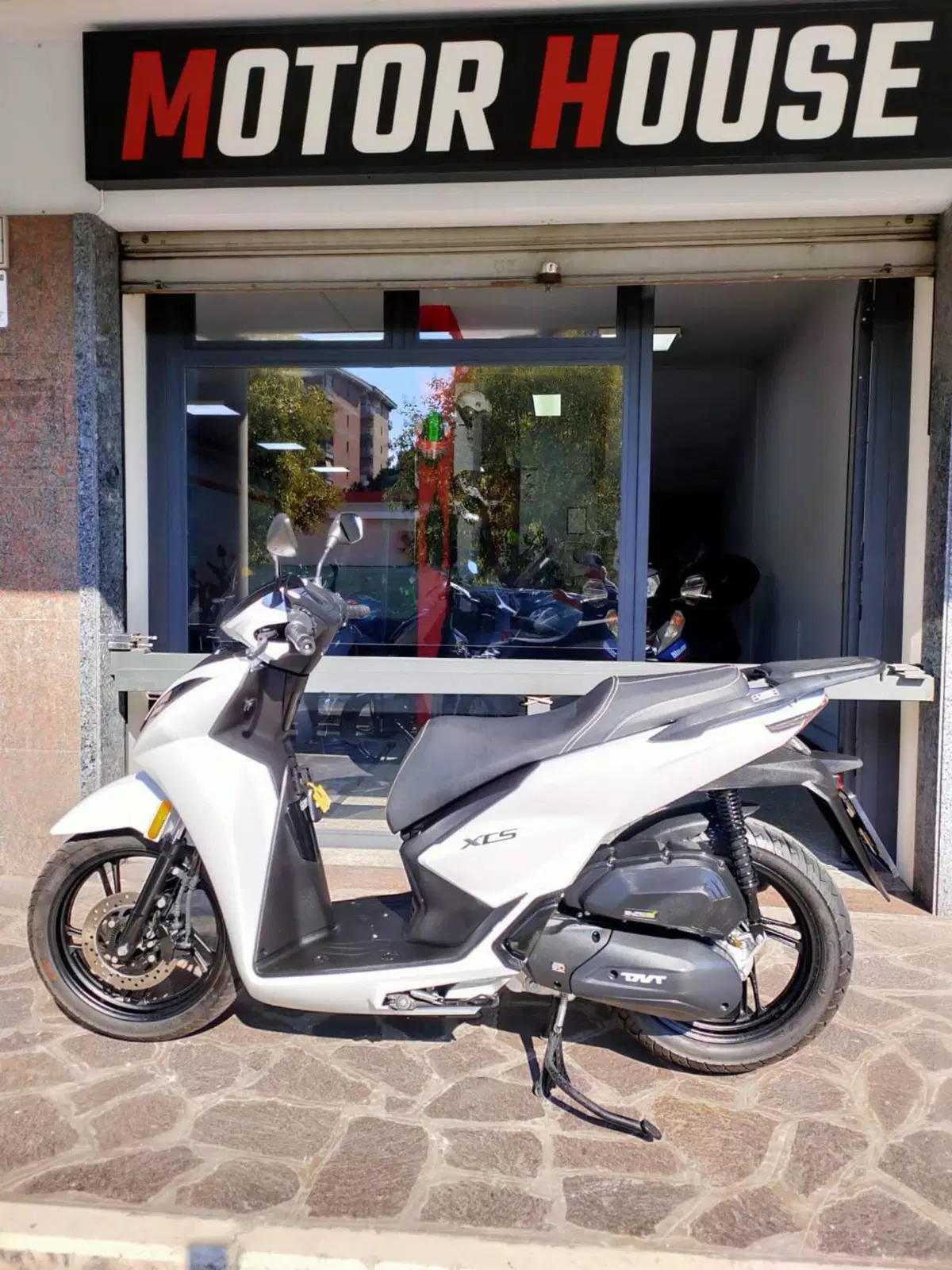 TNT XCS 125 (2026) (3)