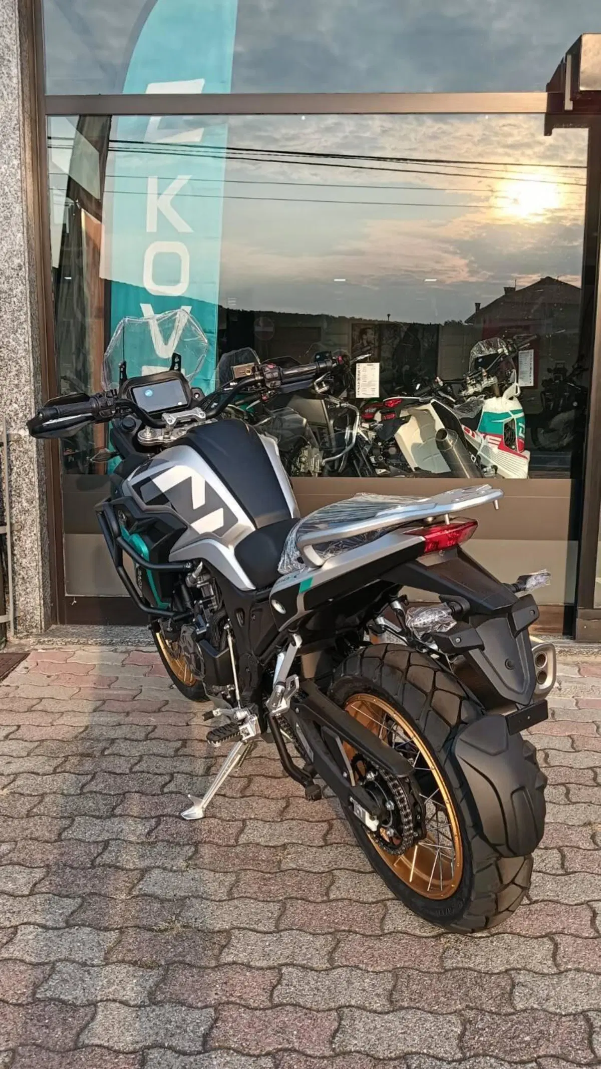 Kove 510X (2025 - 26) (6)